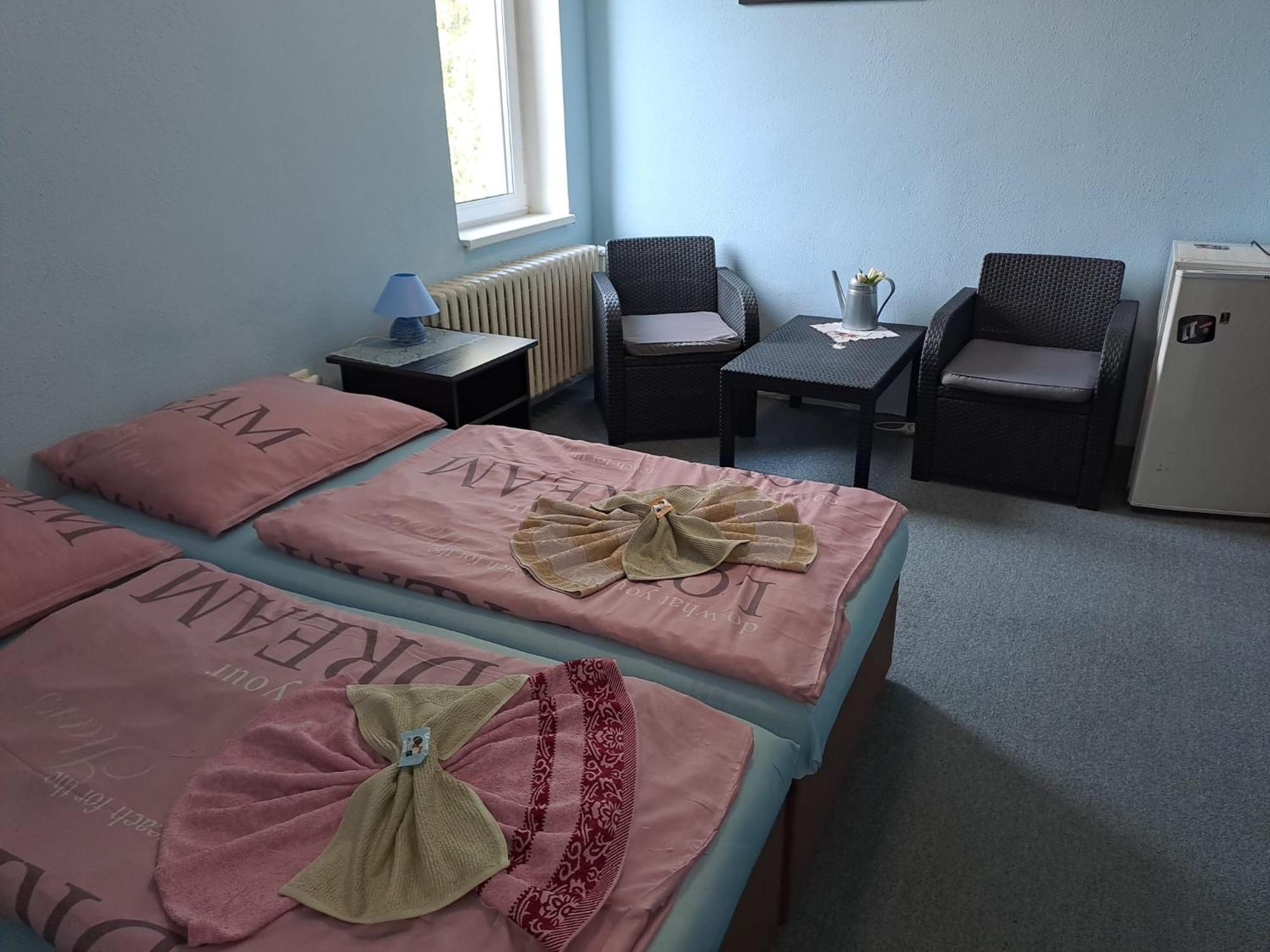 Hotel Kamenny Vrch 호무토프 외부 사진