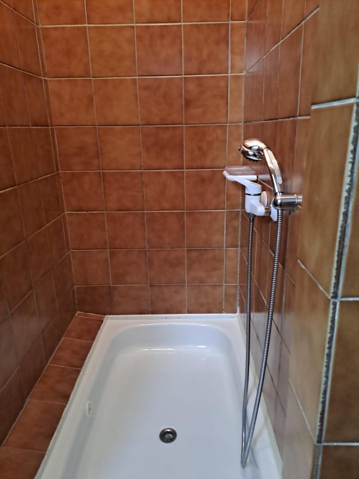 Hotel Kamenny Vrch 호무토프 외부 사진