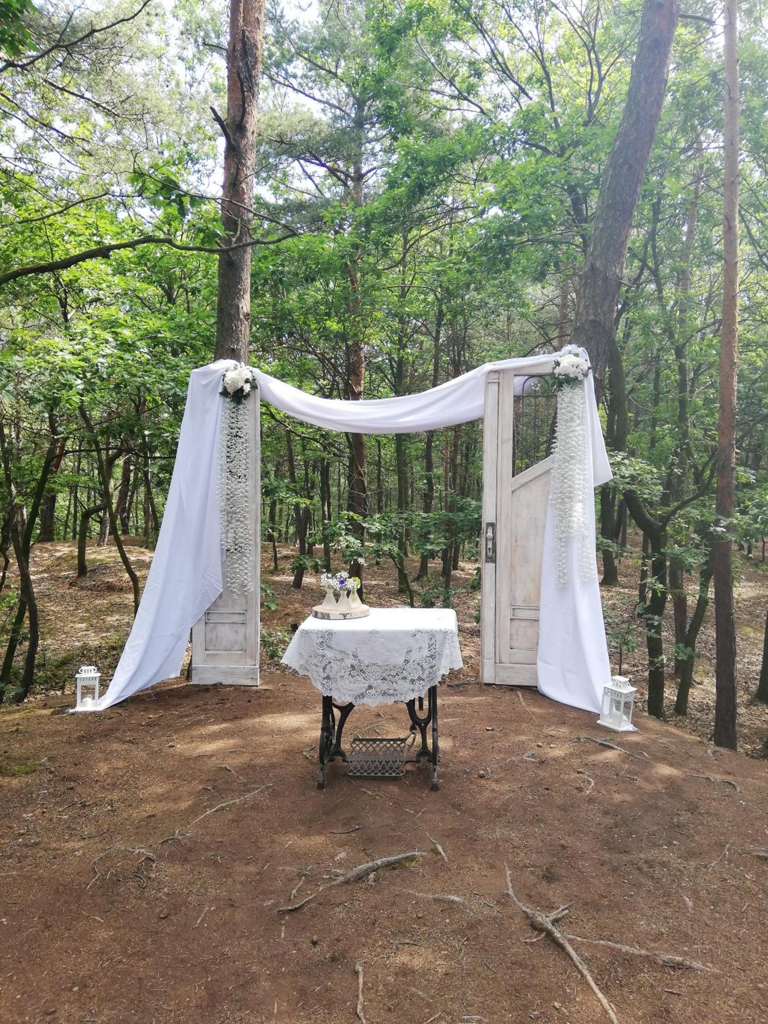 Hotel Kamenny Vrch 호무토프 외부 사진